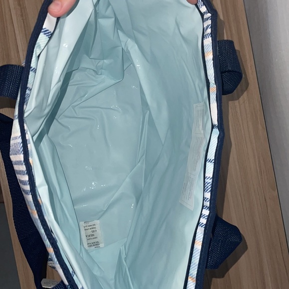 Thermal tote - Picture 2 of 3